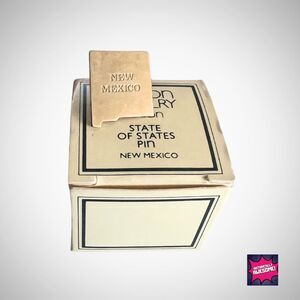 Vintage New Mexico State of States Lapel Pin - Signed Avon 1982 - NIB